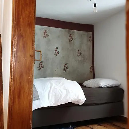 Gezellige Monumentale Met Sauna. 'heugabel' Kesten